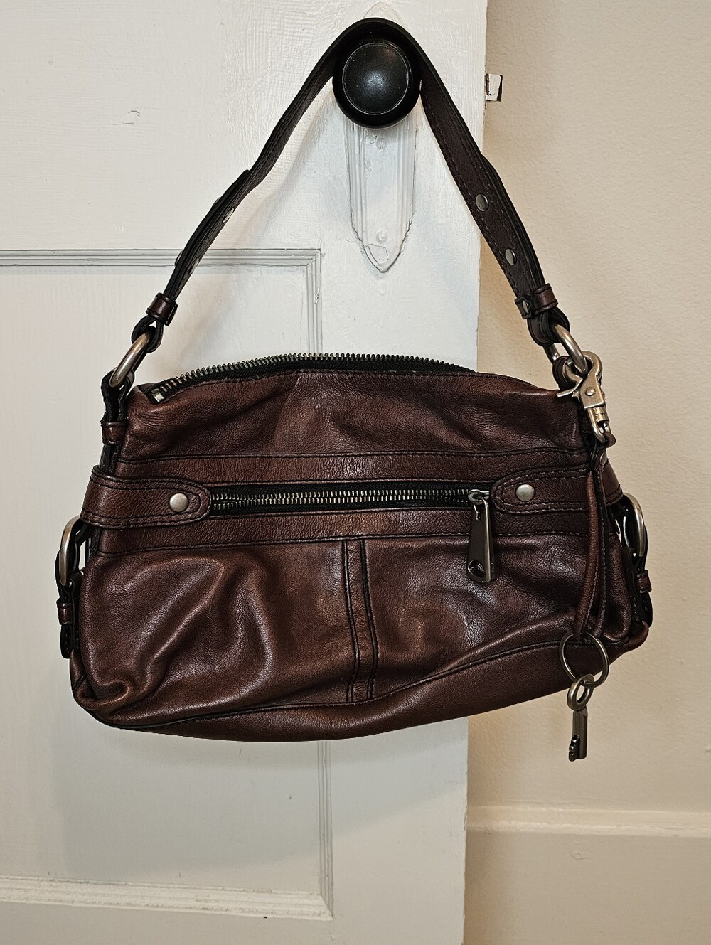 Fossil 1954 Leather Mahoney Brown Shoulder Bag Logo Accents Silver Hardware